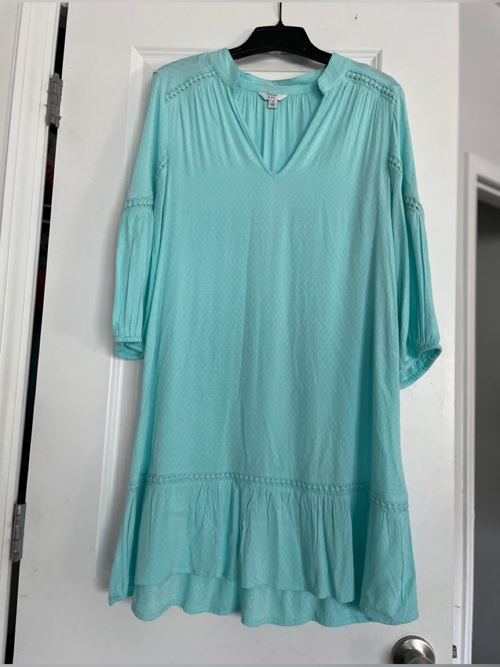 Crown & Ivy Boho Inspired Shift Dress Size S Aqua Peasant Style Flounce Coastal